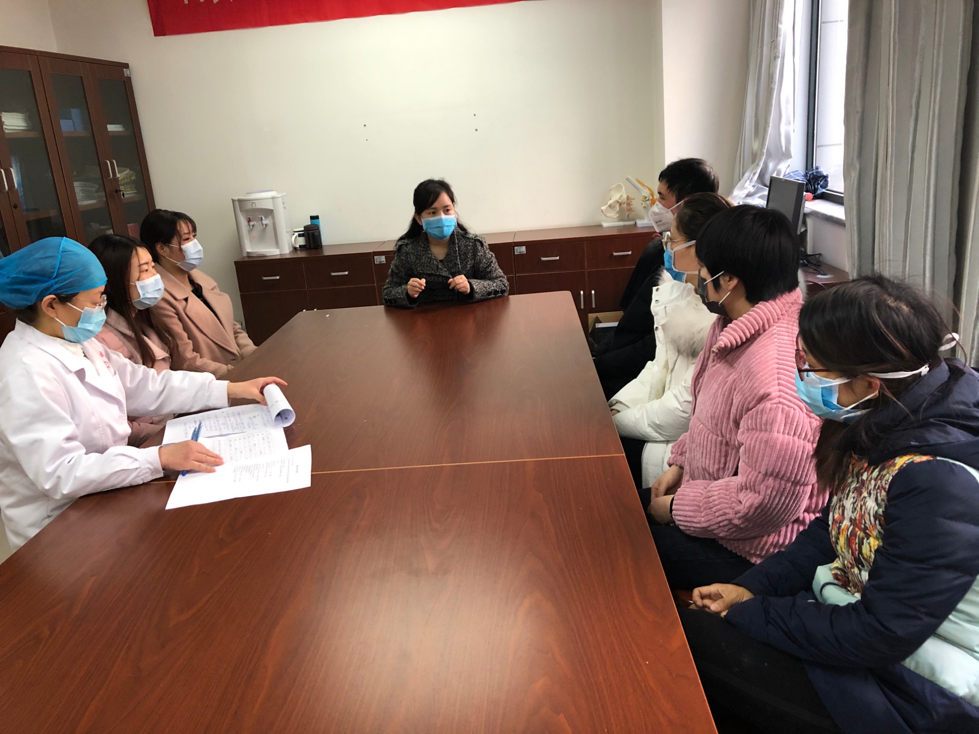 图1发热门诊护理人员工作会